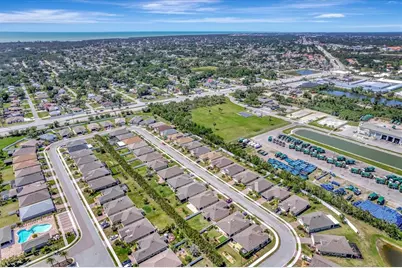 8997 Excelsior Loop, Venice, FL 34293 - Photo 10