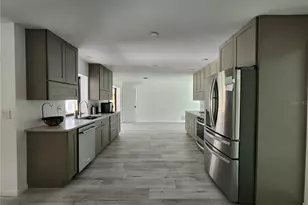 900 Crestwood Rd, Englewood, FL 34223 - Photo 2