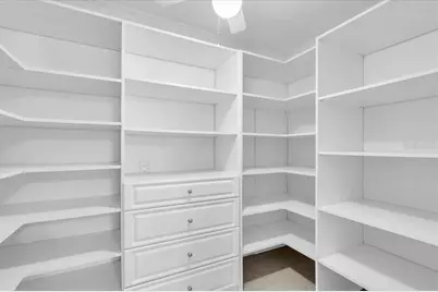 720 Myrtle Avenue, Venice, FL 34285 - Photo 14