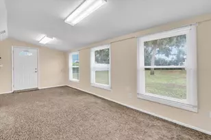 724 Myrtle Ave, Venice, FL 34285 - Photo 12