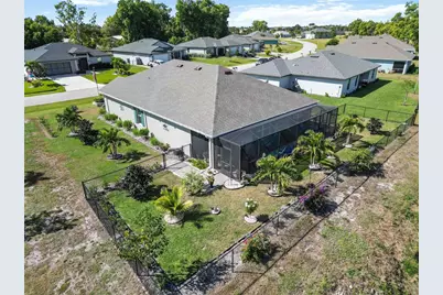 25266 Estrada Circle, Punta Gorda, FL 33955 - Photo 58