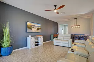 19485 Rizzuto St, Venice, FL 34293 - Photo 6