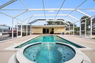 1513 Pamela St, Nokomis, FL 34275 - Photo 2