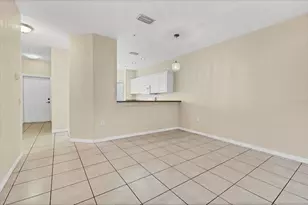 3921 Mediterranea Cir, Sarasota, FL 34233 - Photo 14