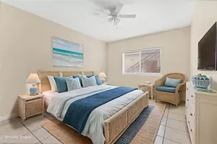 3921 Mediterranea Cir, Sarasota, FL 34233 - Photo 6