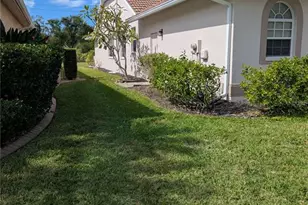 144 Grand Oak Cir, Venice, FL 34292 - Photo 26