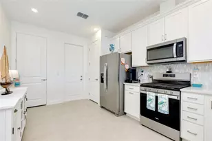 27136 Capri Shrs Cir, Englewood, FL 34223 - Photo 12