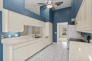 905 Beckley Dr, Venice, FL 34292 - Photo 18