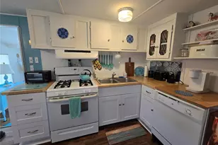 1475 Flamingo Dr, Englewood, FL 34224 - Photo 14