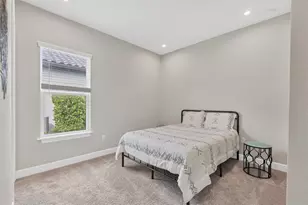 10238 Morning Mist Ln, Sarasota, FL 34241 - Photo 24