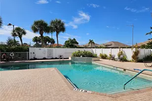 920 Onager Ct, Englewood, FL 34223 - Photo 40