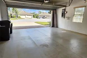 920 Onager Ct, Englewood, FL 34223 - Photo 32