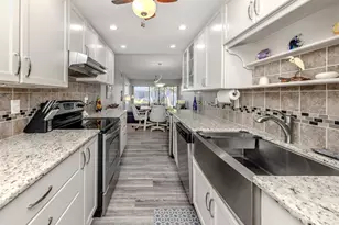 1555 Tarpon Center Dr, Venice, FL 34285 - Photo 8