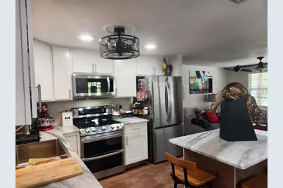 42 E Wentworth Street, Englewood, FL 34223 - Photo 10