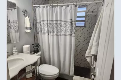 42 E Wentworth Street, Englewood, FL 34223 - Photo 14