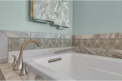 205 E Venice Avenue, Venice, FL 34285 - Photo 44