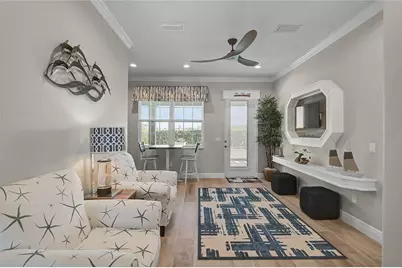 205 E Venice Avenue, Venice, FL 34285 - Photo 6