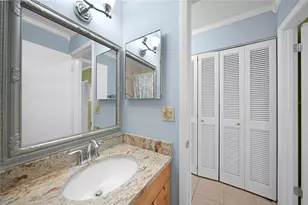 1636 Stickney Point Rd, Sarasota, FL 34231 - Photo 16