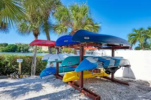 1636 Stickney Point Rd, Sarasota, FL 34231 - Photo 36