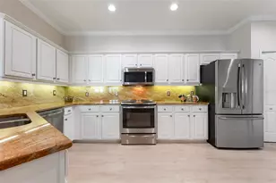 1751 San Silvestro Dr, Venice, FL 34285 - Photo 14