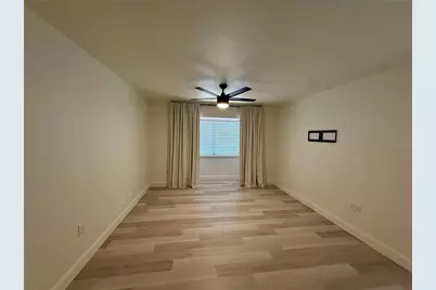 1211 Capri Isles Boulevard #6, Venice, FL 34292 - Photo 16