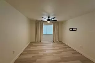 1211 Capri Isles Blvd, Venice, FL 34292 - Photo 16