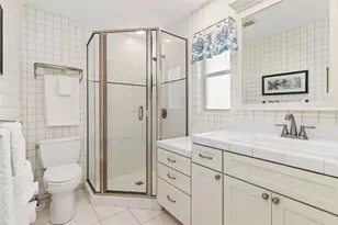 440 Darling Dr, Venice, FL 34285 - Photo 18