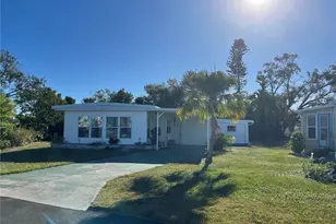 641 Cervina Dr S, Venice, FL 34285 - Photo 2