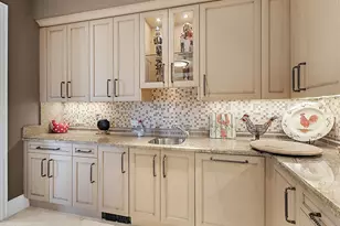 2050 Benjamin Franklin Dr, Sarasota, FL 34236 - Photo 18