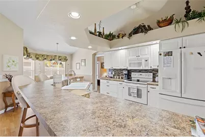 830 Poinciana Road, Venice, FL 34293 - Photo 14