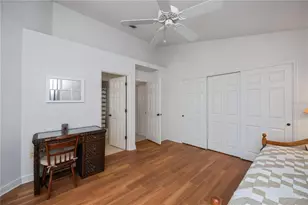 1149 Harbor Town Way, Venice, FL 34292 - Photo 18