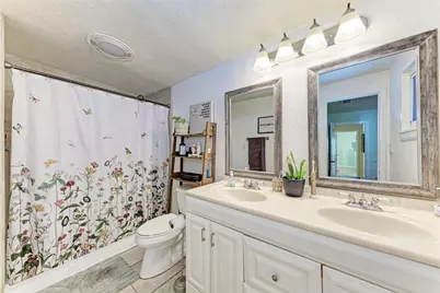 2349 Hyde Park Street, Sarasota, FL 34239 - Photo 22