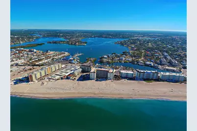 1200 Tarpon Center Drive #204, Venice, FL 34285 - Photo 2