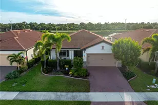 10157 Colubrina Dr, Venice, FL 34293 - Photo 4