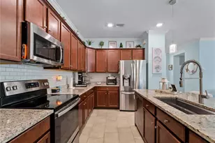 10157 Colubrina Dr, Venice, FL 34293 - Photo 16