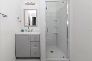 1555 Tarpon Center Dr, Venice, FL 34285 - Photo 26