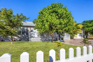 400 Isabel St, North Port, FL 34287 - Photo 14