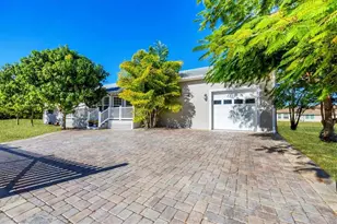 400 Isabel St, North Port, FL 34287 - Photo 16