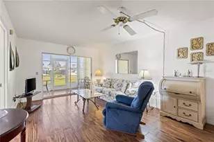 942 Capri Isles Blvd, Venice, FL 34292 - Photo 14