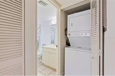 942 Capri Isles Boulevard #105, Venice, FL 34292 - Photo 24