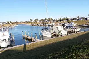 701 S Green Cir, Venice, FL 34285 - Photo 22