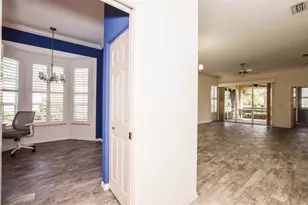 834 Montrose Dr, Venice, FL 34293 - Photo 6