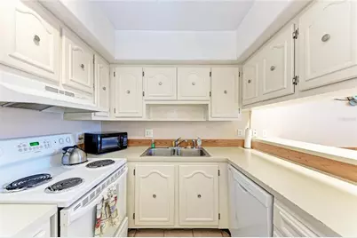 3586 Cape Haze Drive #B4, Rotonda West, FL 33947 - Photo 14