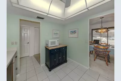 1718 Lakeside Drive #1714-D, Venice, FL 34293 - Photo 6