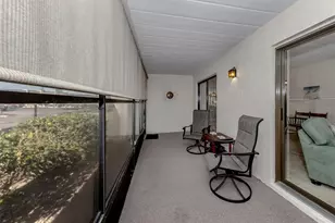 1718 Lakeside Dr, Venice, FL 34293 - Photo 16