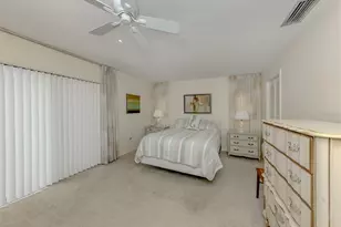 1718 Lakeside Dr, Venice, FL 34293 - Photo 12