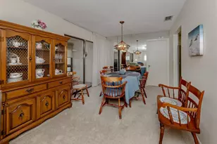 1718 Lakeside Dr, Venice, FL 34293 - Photo 10