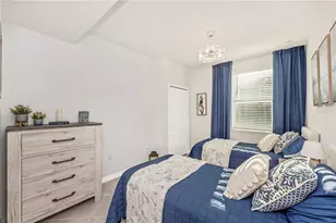 17715 Boracay Ct, Venice, FL 34293 - Photo 32