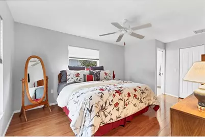 1611 E Cypress Point Drive, Venice, FL 34293 - Photo 16