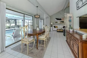 4524 Arborfield Rd, Sarasota, FL 34235 - Photo 10